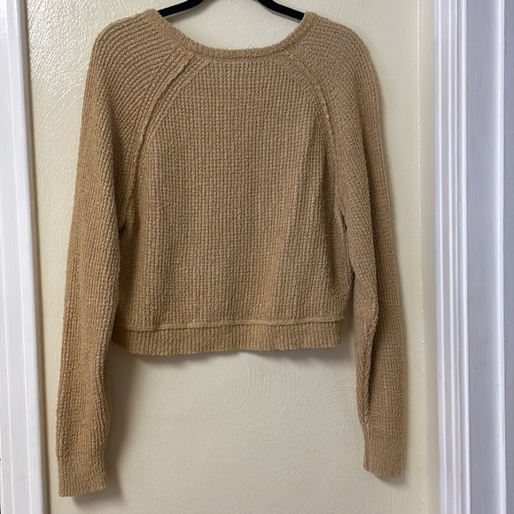 Free People Women's High Low V-Neck Cropped Sweater - Picture 4 of 4